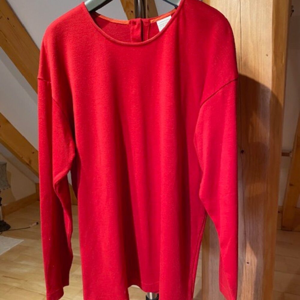 United Colors Of Benetton Vintage Red Women's Sweater Size Small 3 back buttons